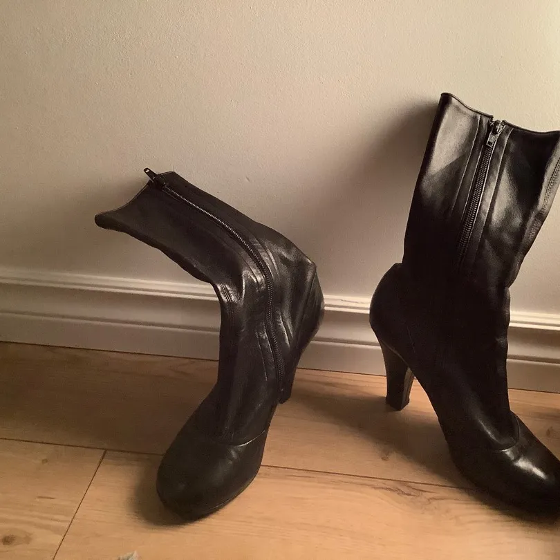 Marc Jacobs Boots photo 5