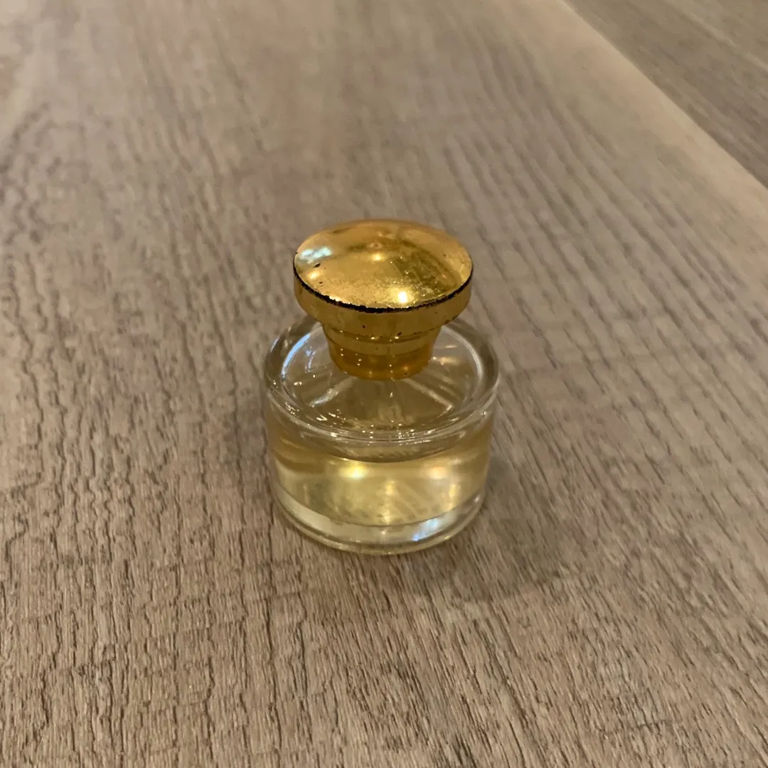 Travel size Ralph Lauren Perfume photo 1