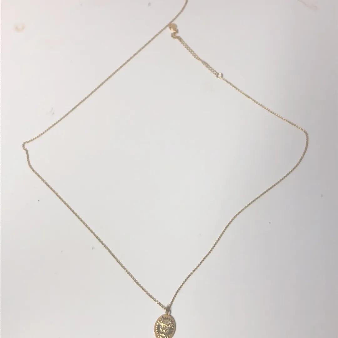 mejuri gold necklace photo 1