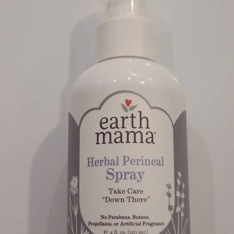 EarthMama Herbal Perineal Spray photo 1