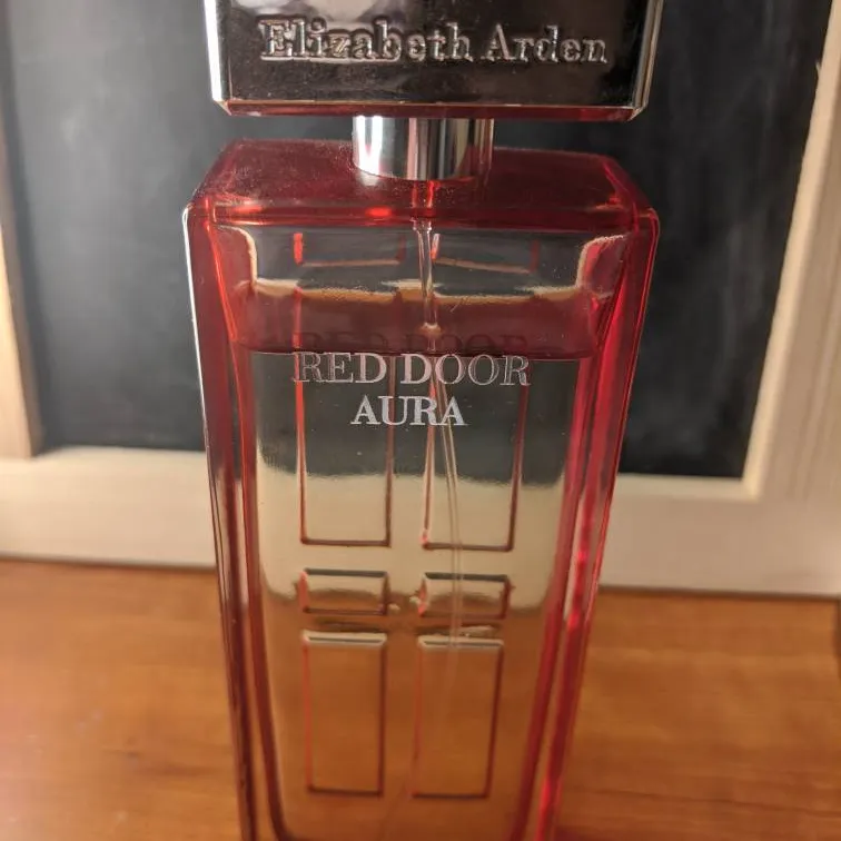 Elizabeth Arden Red Door Perfume photo 1