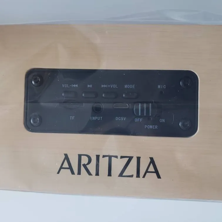 Aritzia Wooden Bluetooth Speaker photo 3
