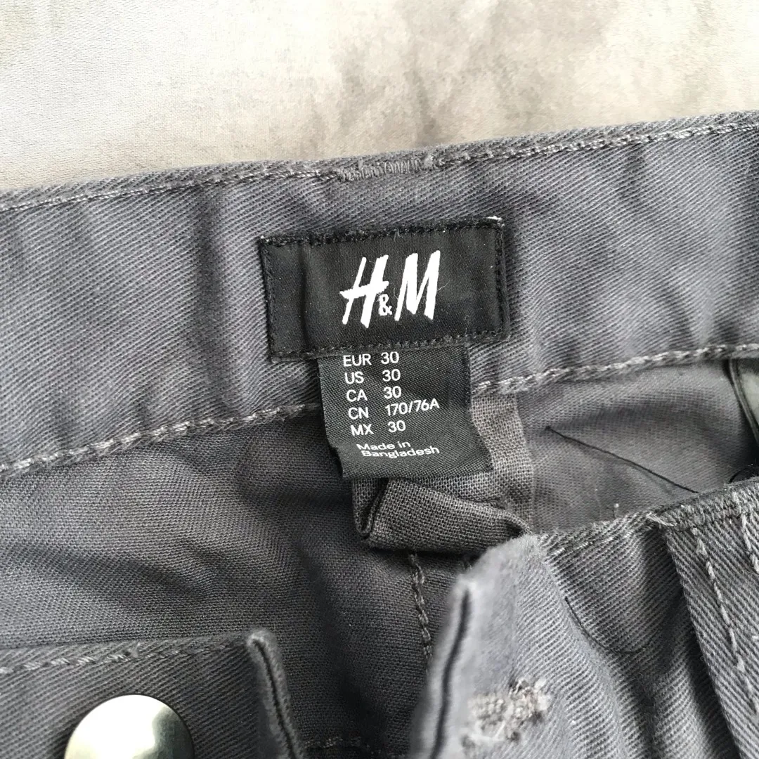 Men’s H&M Pants photo 3