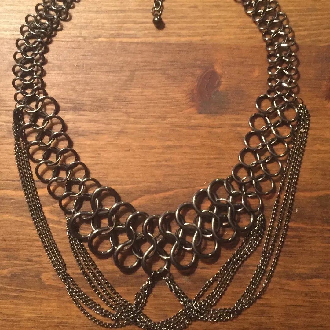 Metal Chain Necklace photo 1