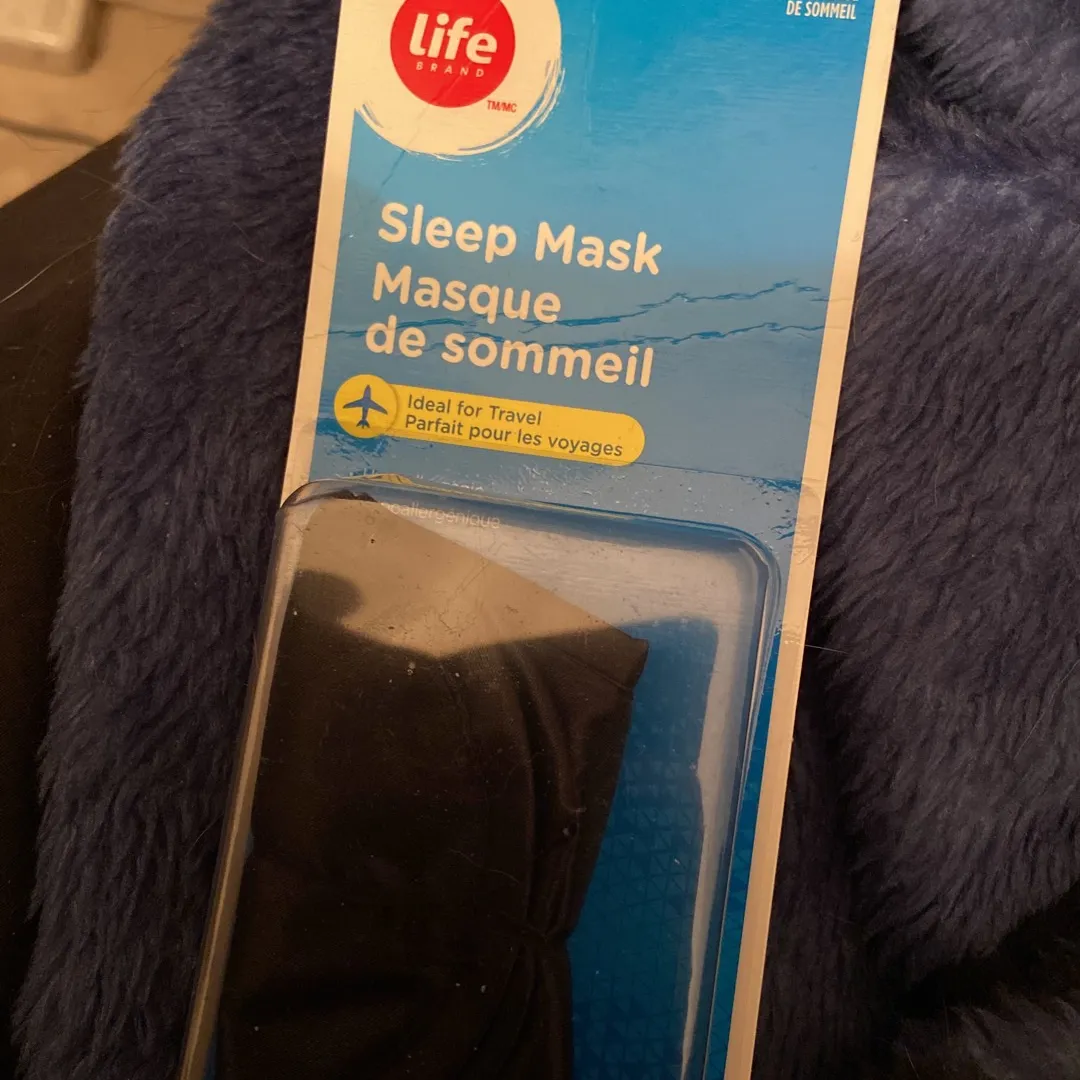 Brand New Sleep Mask photo 1