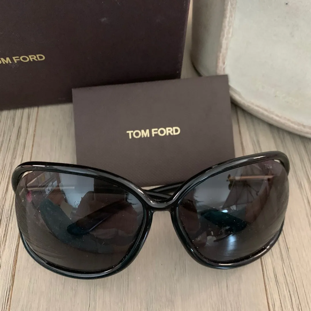 Tom Ford Sunglasses In Great Condition photo 1