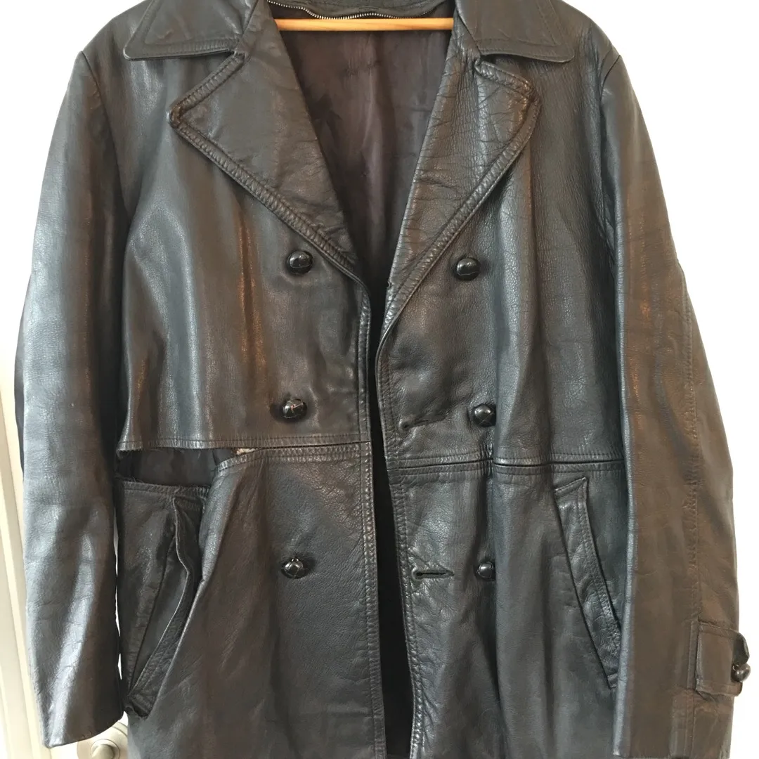 Vintage leather jacket from 1970s photo 1