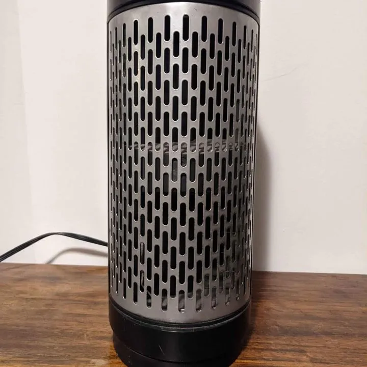 Bionaire Mini Tower Air Purifier (with Allergy Plus filter) photo 1