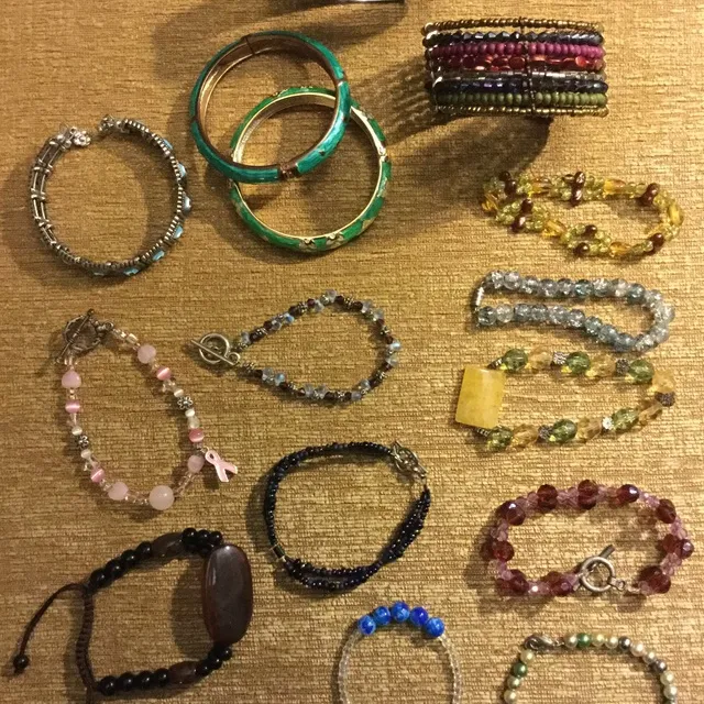 Costume Jewelry - Bracelets photo 1