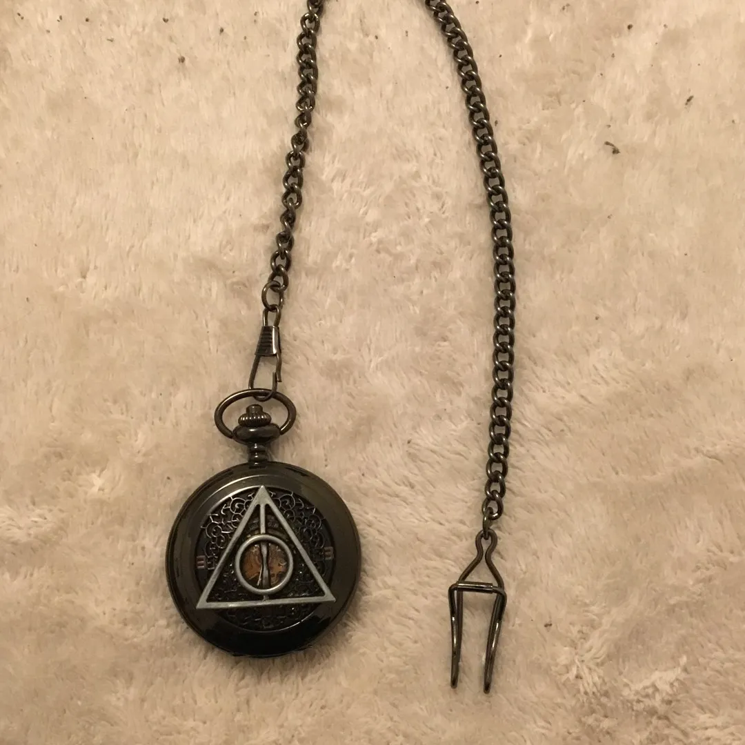 Deathly Hallows Wind Up Watch photo 1