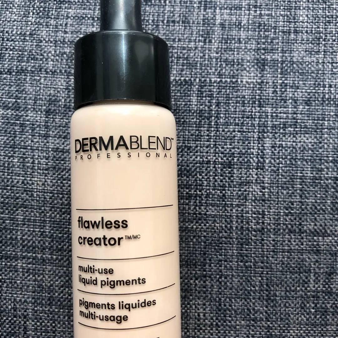 Dermablend Foundation, Flawless Creator photo 1