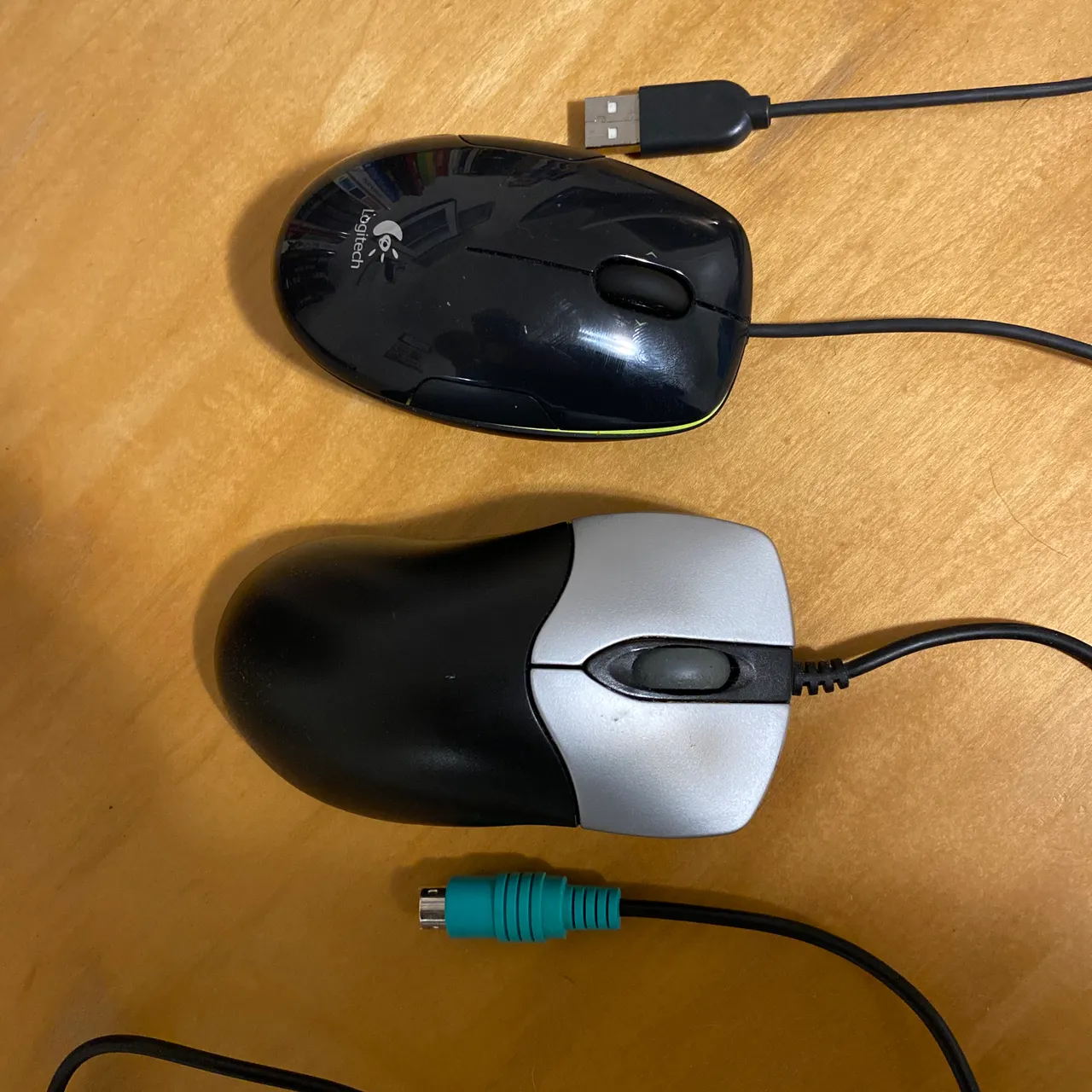 Two computer mouses photo 1