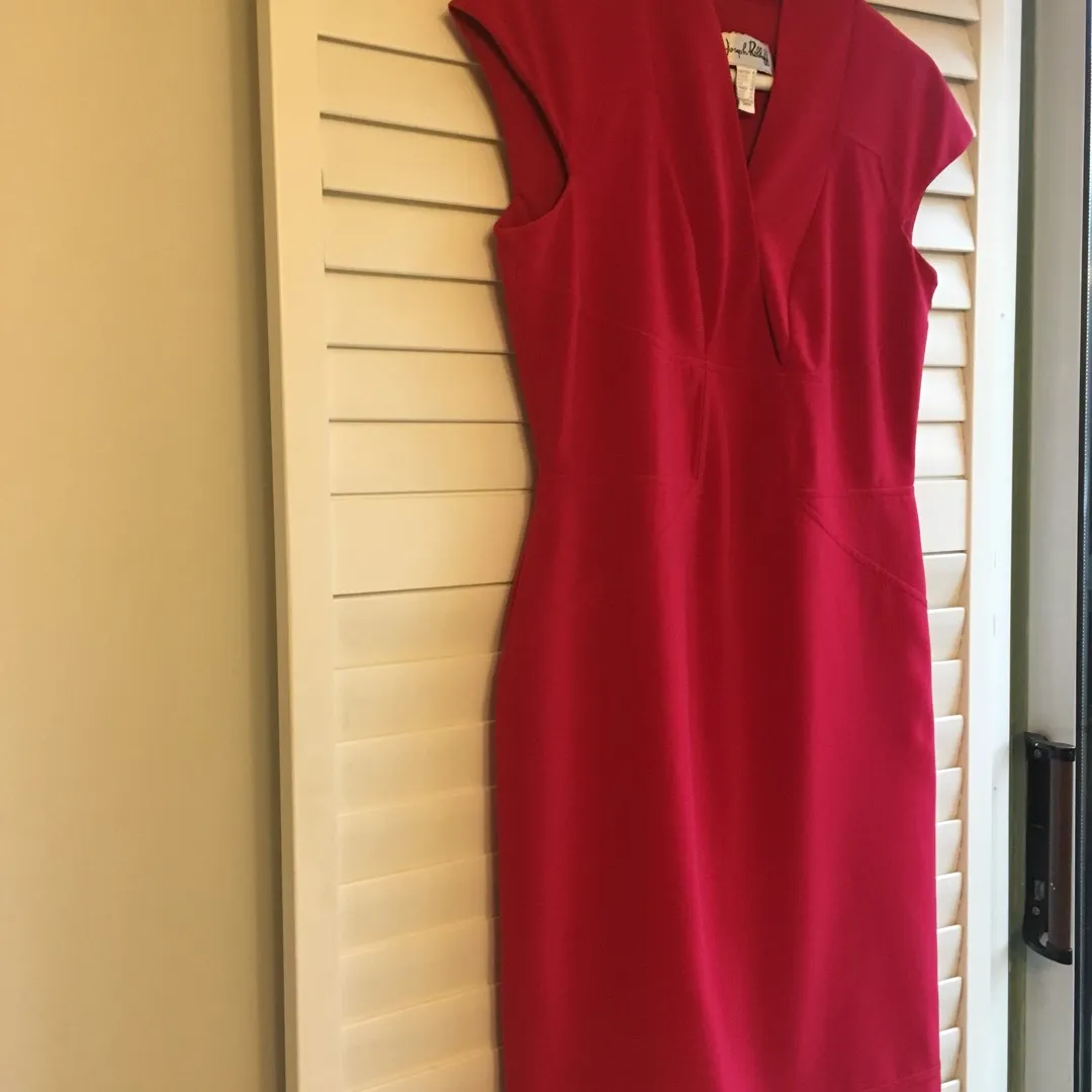 Red Dress Size 10 photo 8