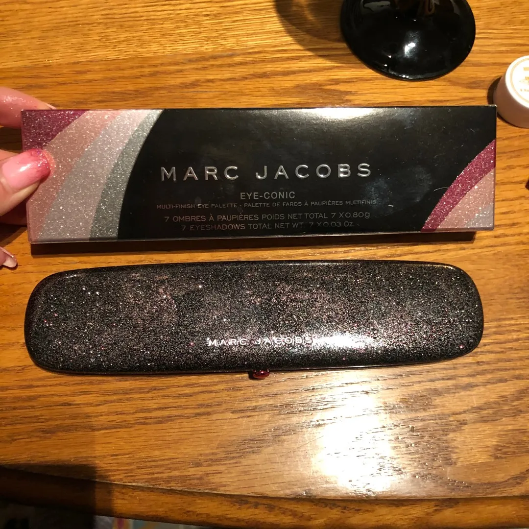 Marc Jacobs Shadow Palette photo 1