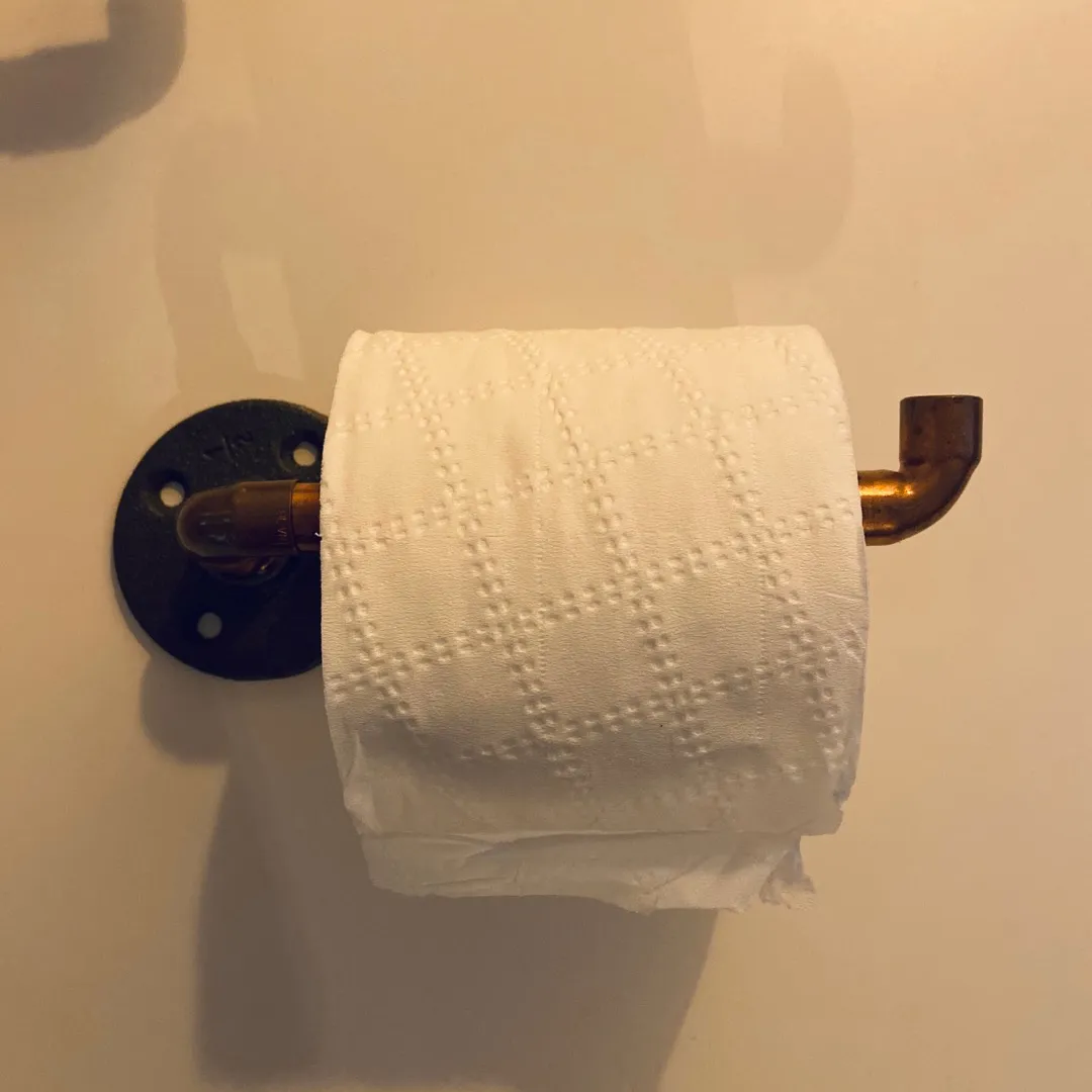 Copper Towel Bar & Toilet Paper Holder photo 5