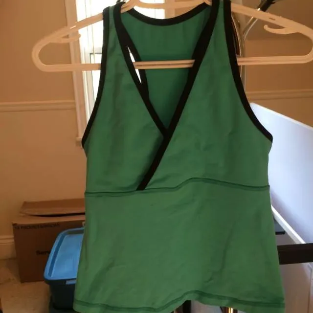 Teal Lulu Tank With Built-in Sports Bra - Size 10 photo 1
