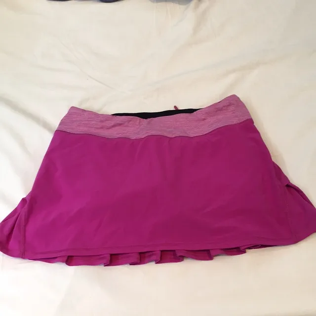 Lululemon Size 6 Skirt/skort Thingie photo 1