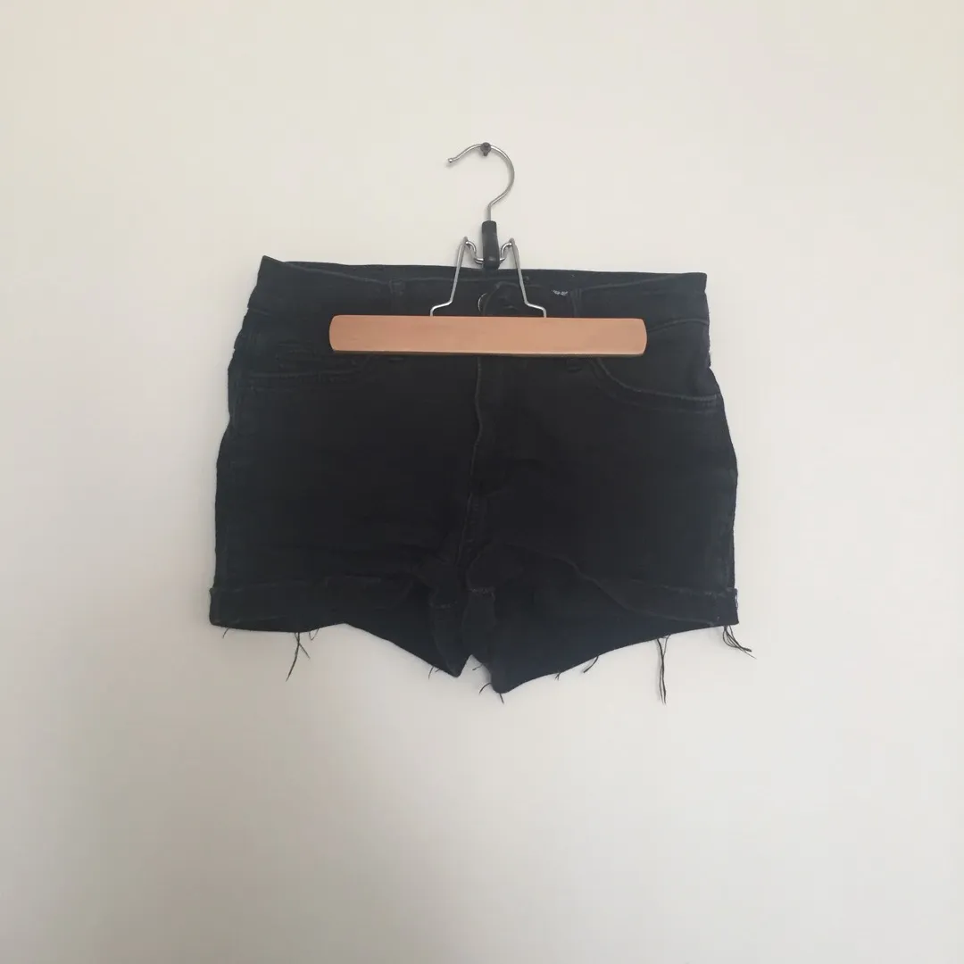 holister jean shorts photo 1