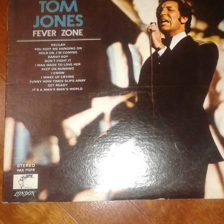 Tom Jones - Fever Zone FREE photo 1