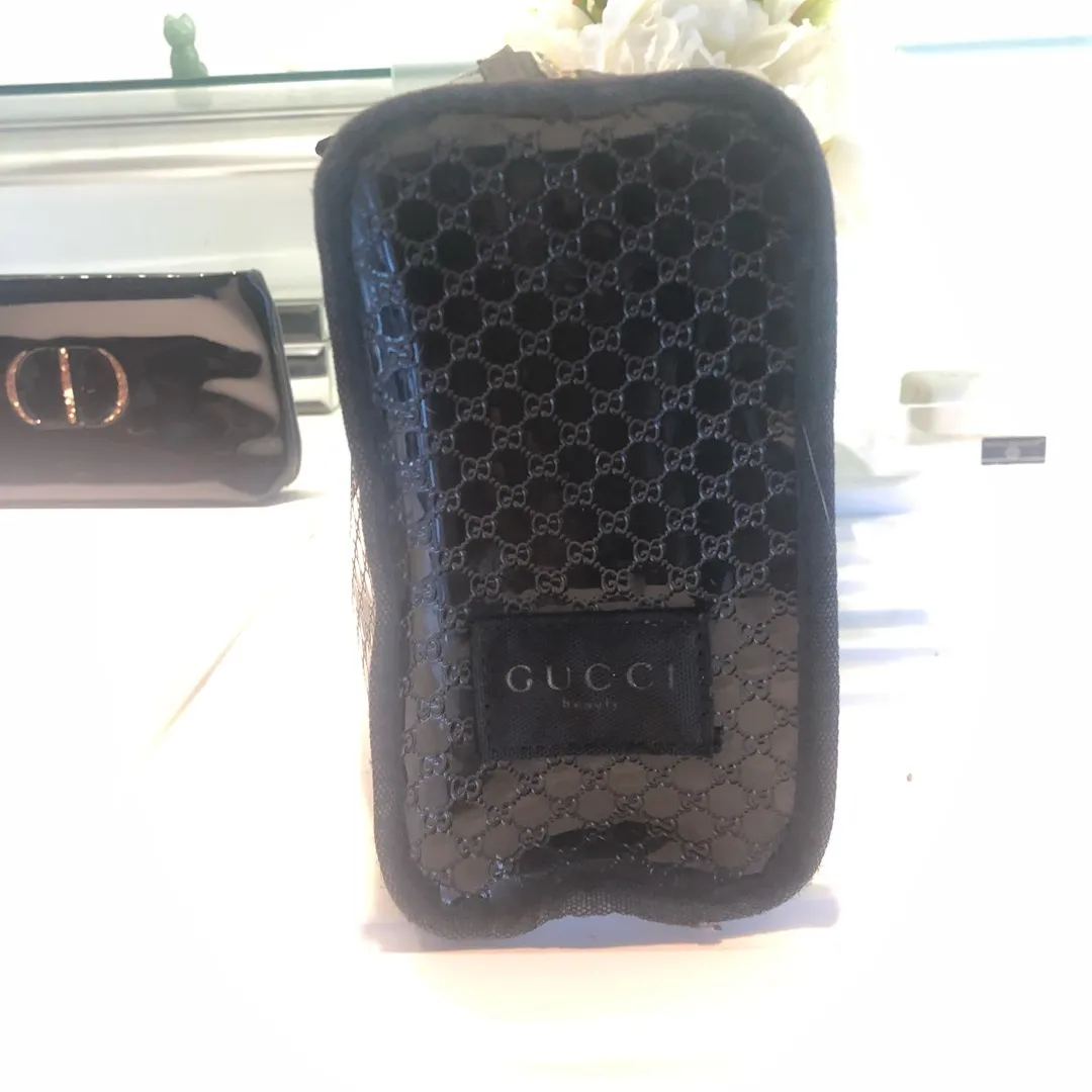 Gucci Cosmetic Case photo 1