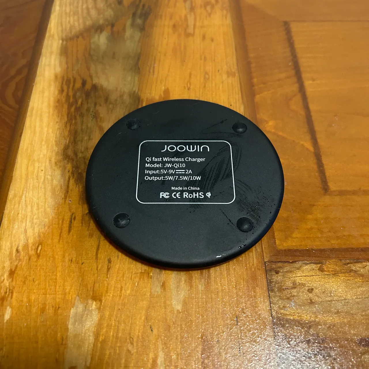 Joowin Fast Qi Wireless Charging Pad photo 3