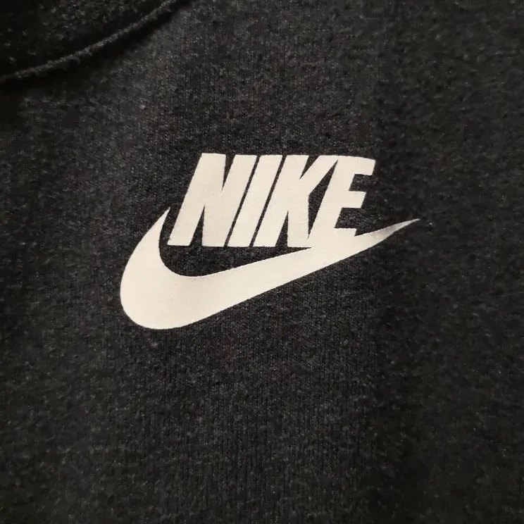 Grey Nike T Shirt photo 4