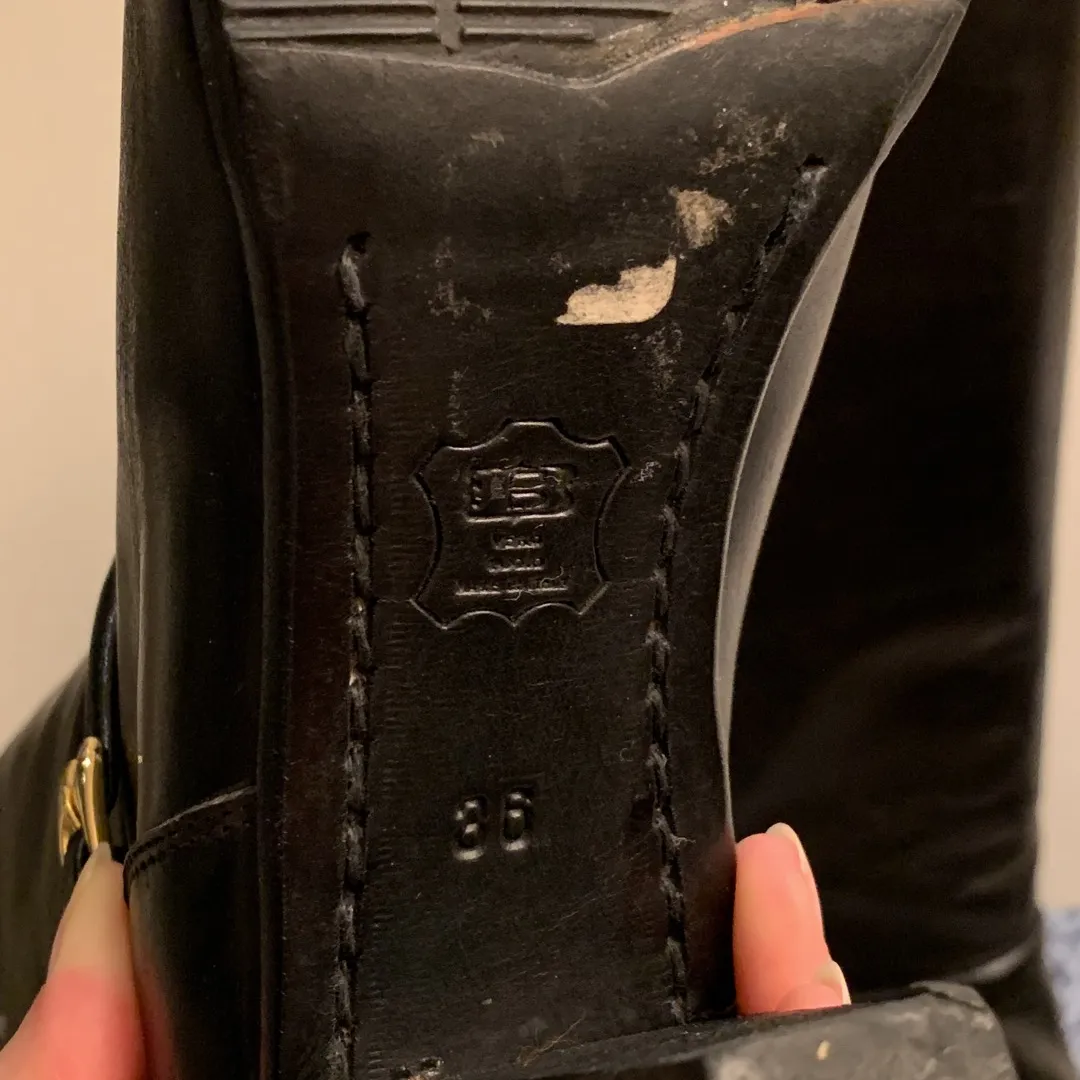Italian Leather Boots - Size 36 photo 6