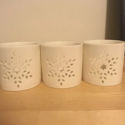 Snowflake Candle Holders photo 1