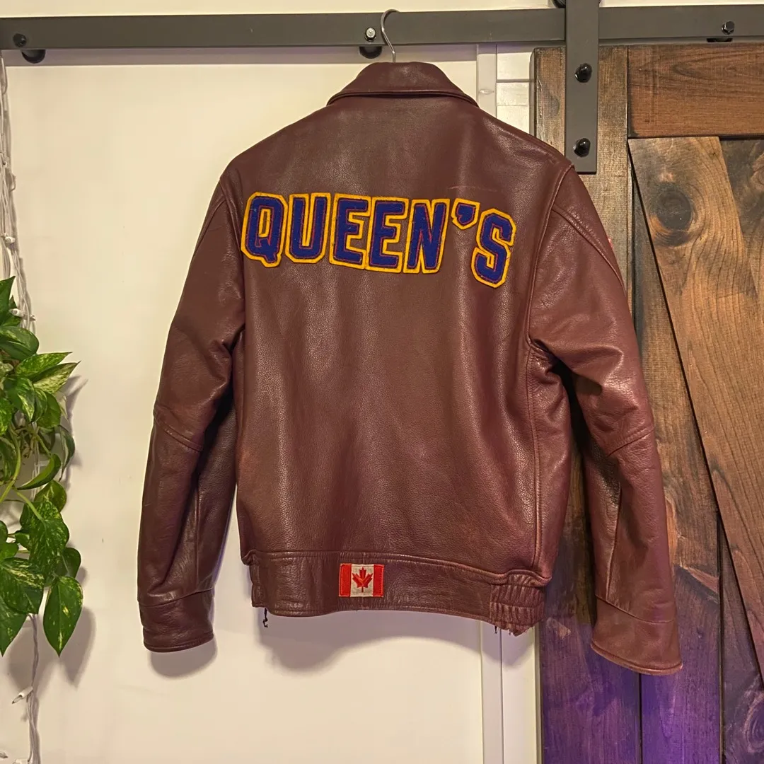 Leather Queen’s Jacket (small) photo 1