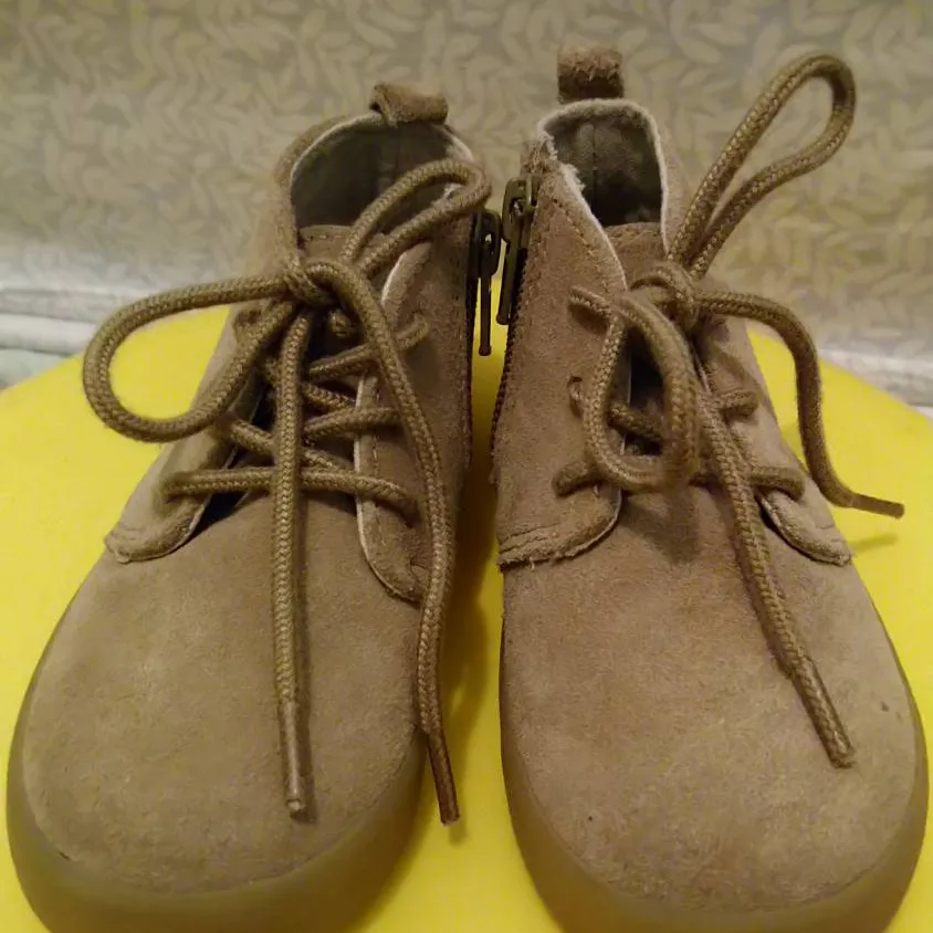 Gap, Sade ankle shoes, Toddler size 7 photo 3