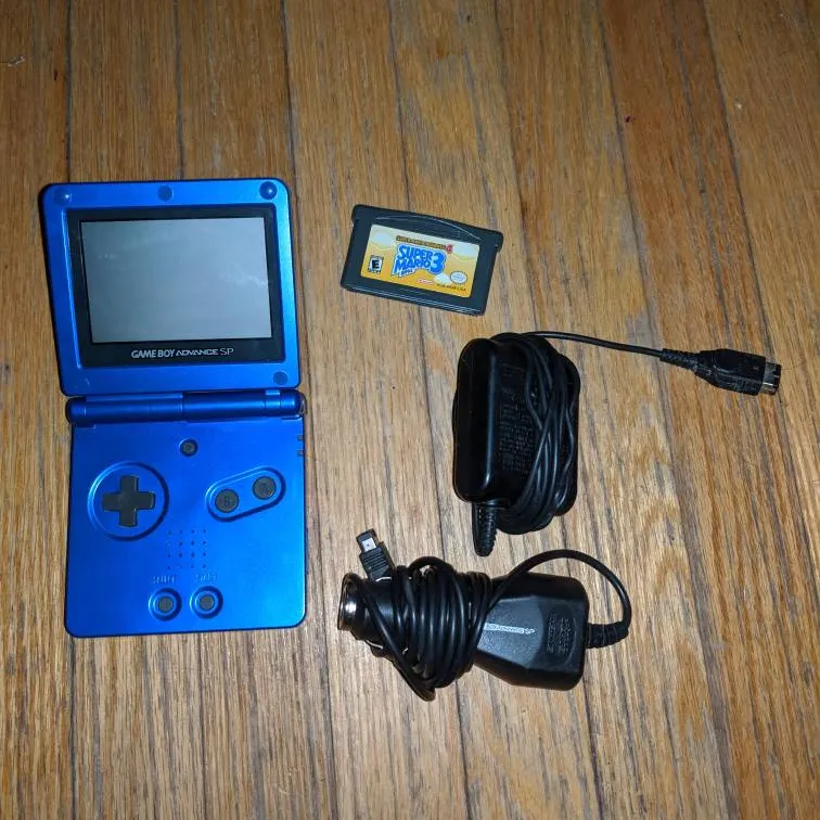 Gameboy Advanced Sp With Accessories photo 1