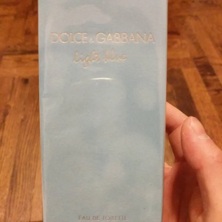 Dolce And Gabbana Light Blue EDT Perfume photo 1