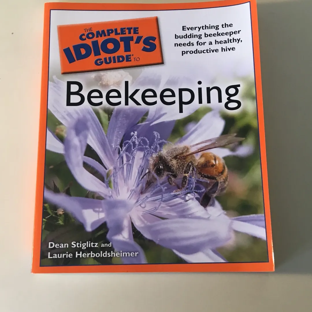 🐝 Beekeeping Book photo 1