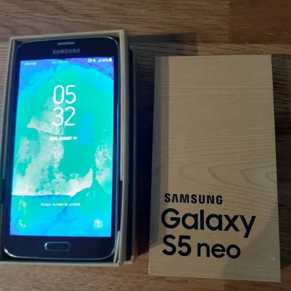 Samsung Galaxy S5 Neo - Unlocked, 16GB photo 1
