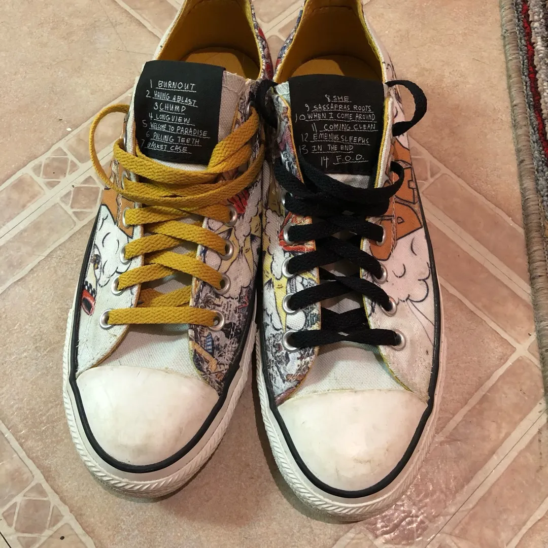 Green Day Dookie Converse Size 9 photo 7