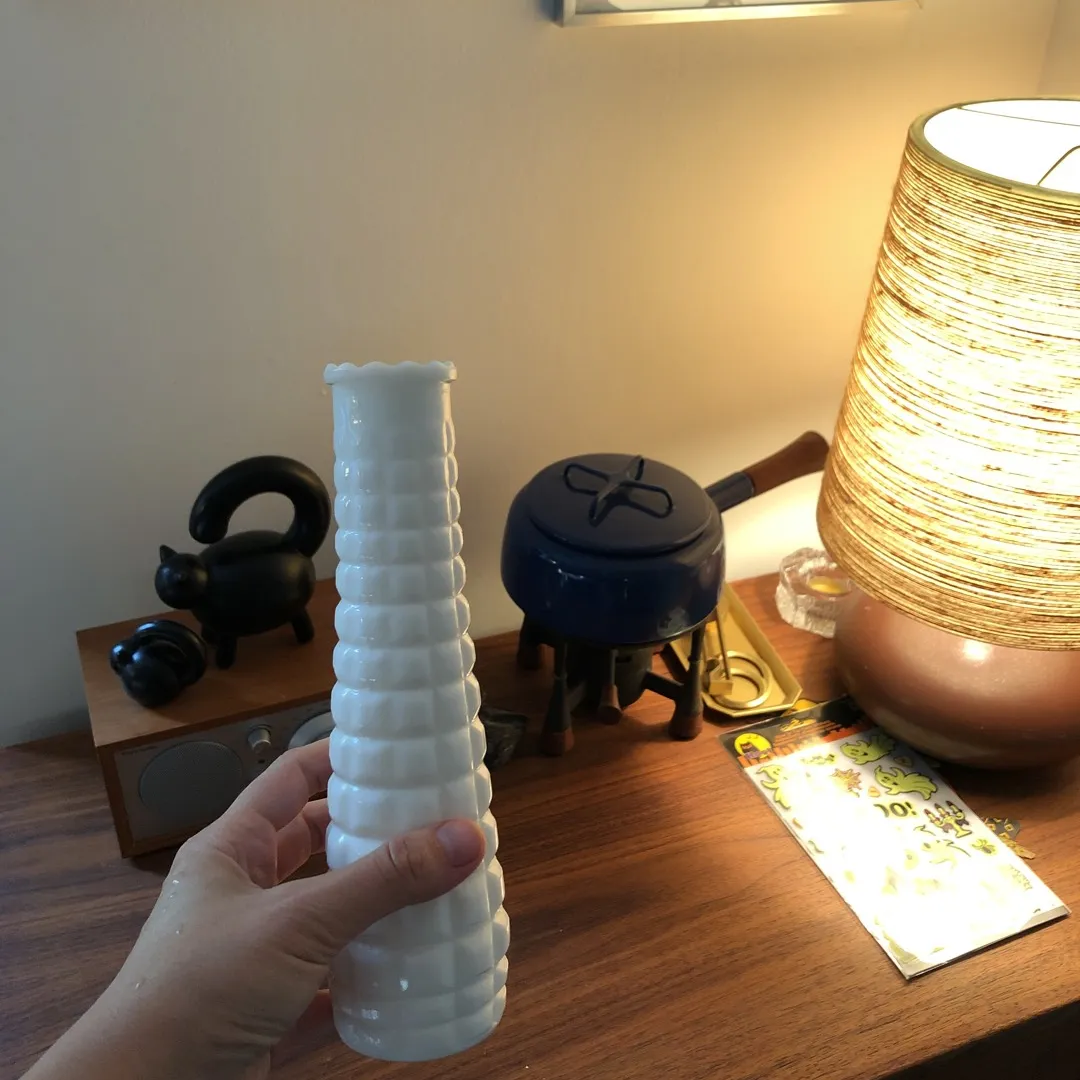 Milk Glass Vase photo 3