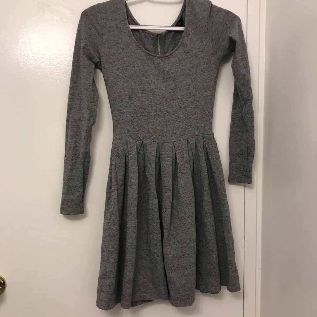 Talula (aritzia) Grey Dress Size XS photo 1