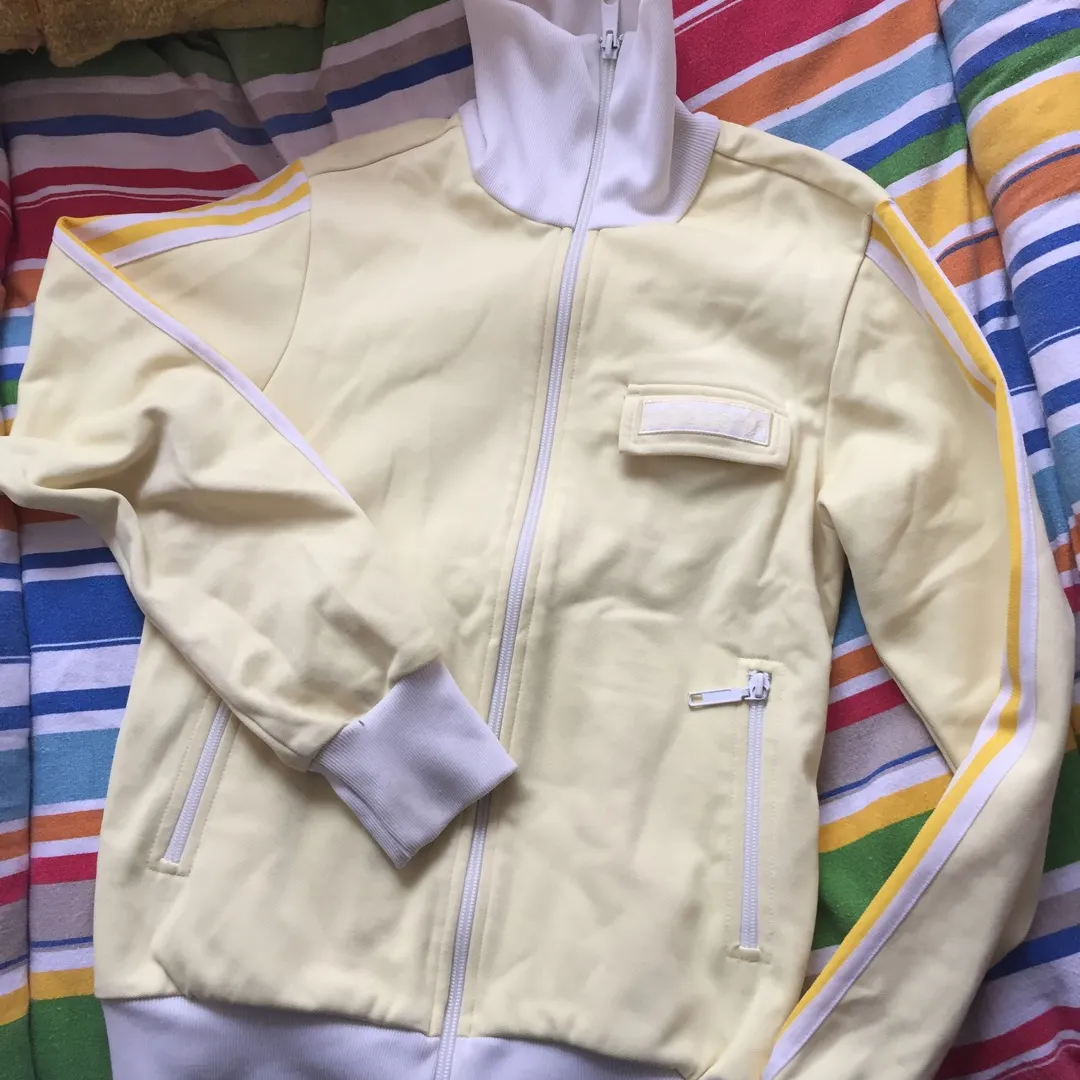 Adidas Classic track Jacket - Medium (women's) Pale Yellow photo 1