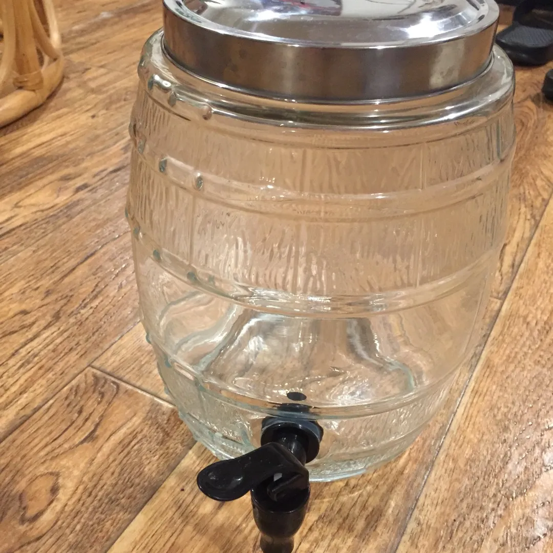 Glass Jar With Spout photo 1