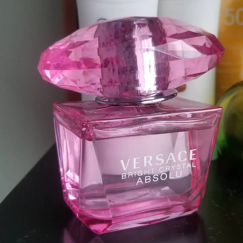 Versace Bright Crystal Absolu Perfume photo 1