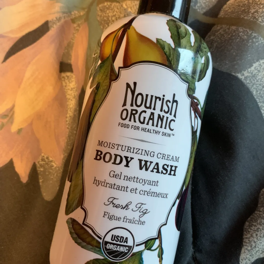 BNIB Organic Body Wash photo 1