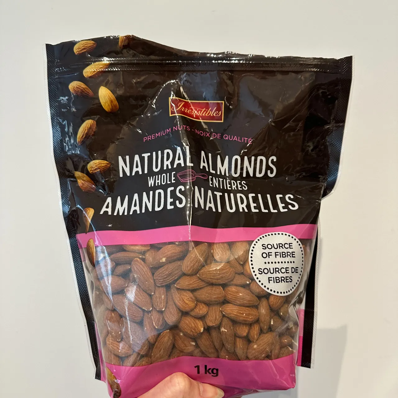 Irresistibles Natural Almonds photo 1