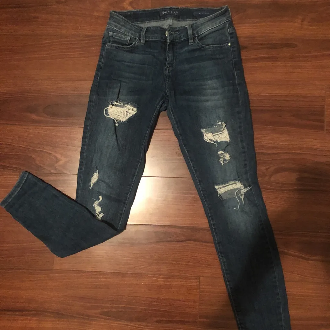 Guess- Kate skinny Distressed Jean photo 1
