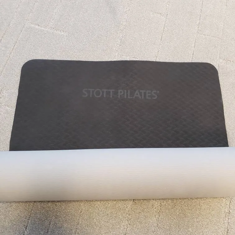 Pilates / Yoga Mat (L)(Black/Grey) photo 1