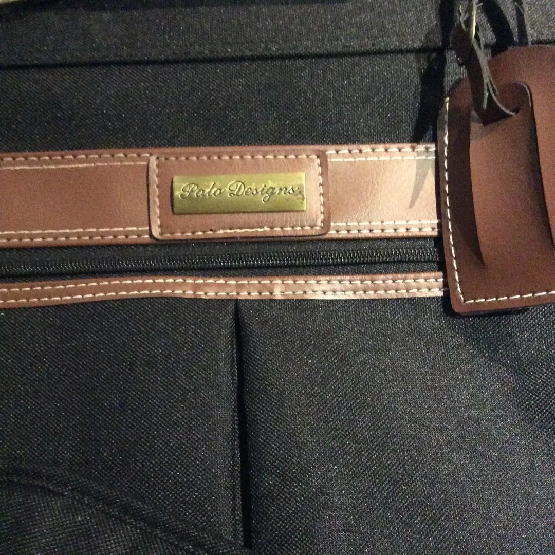 Polo Designs Garment Bag photo 4