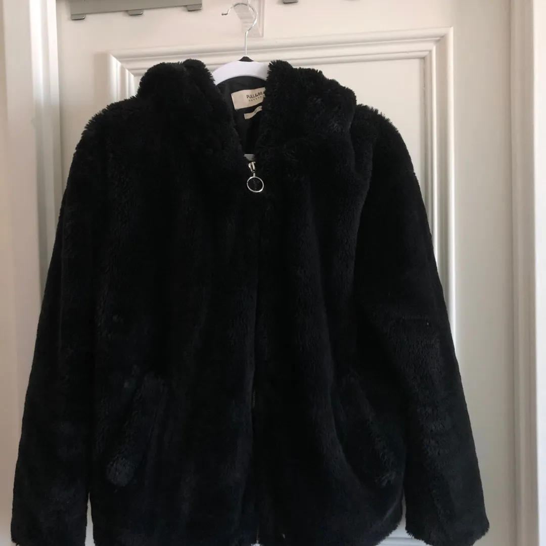 Pull And Bear Teddy Coat - Size M photo 1