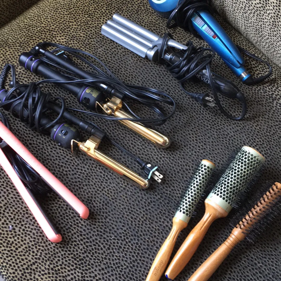 HAIR TOOLS & BRUSHES & PERM RODS & VELCRO ROLLERS photo 1