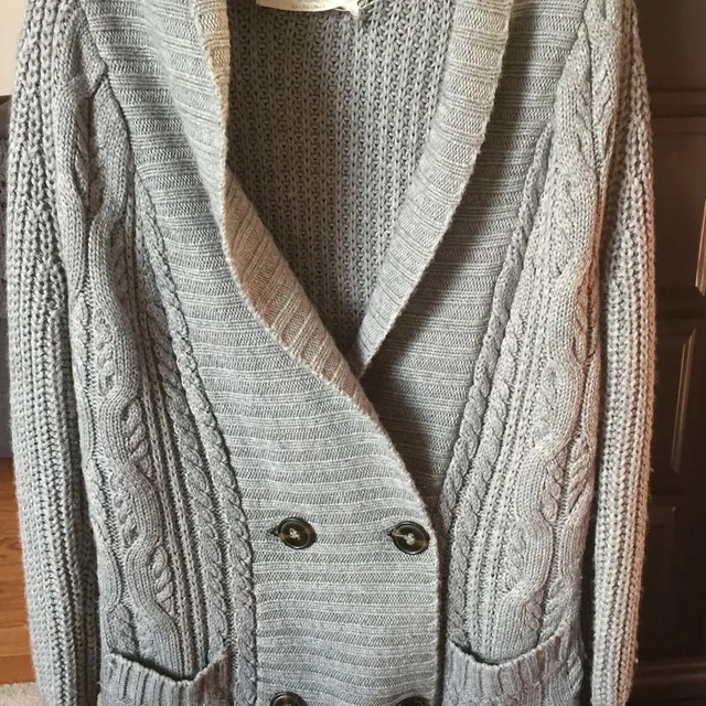Zara Knot Sweater photo 1