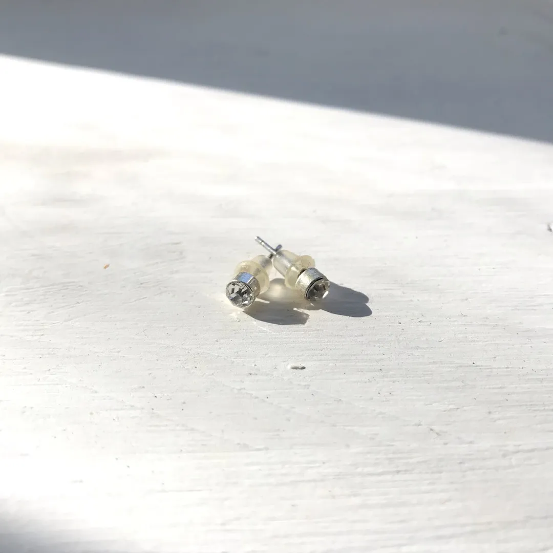 Small Diamond Earrings photo 1