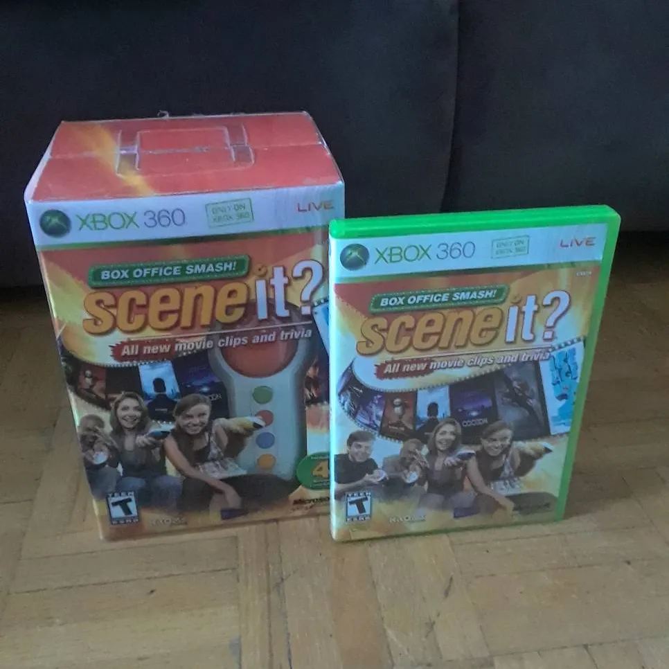 Free, Scene It? Game With 4 Wireless Controllers For XBOX 360 photo 1